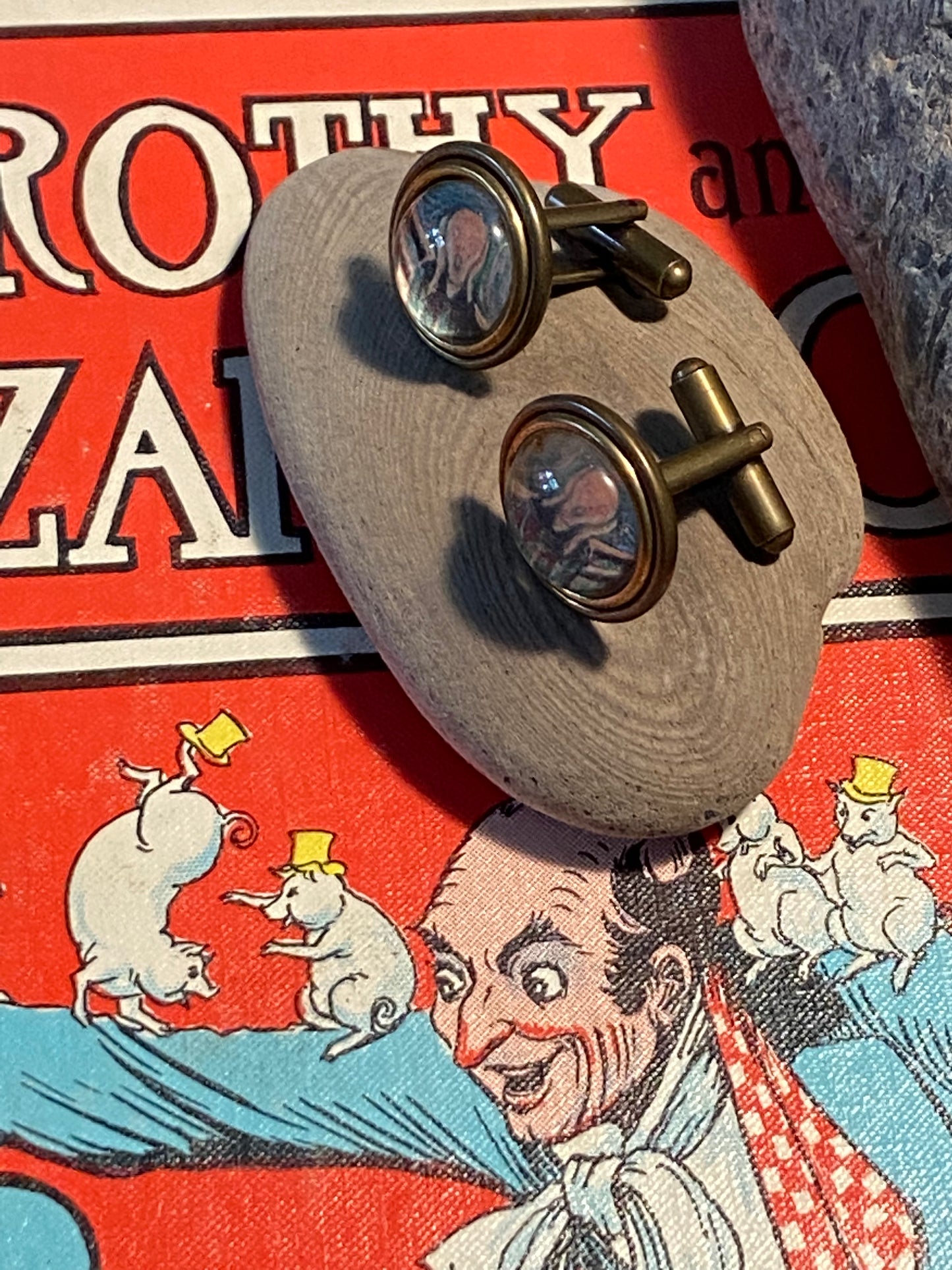The Scream cuff links