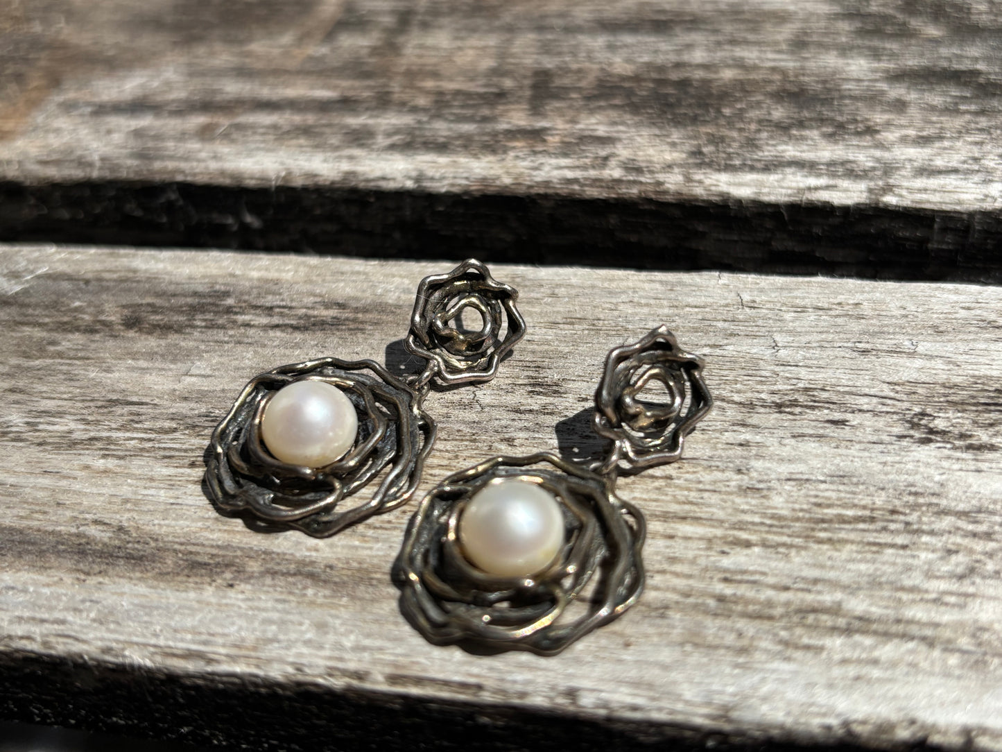 Pearl nest