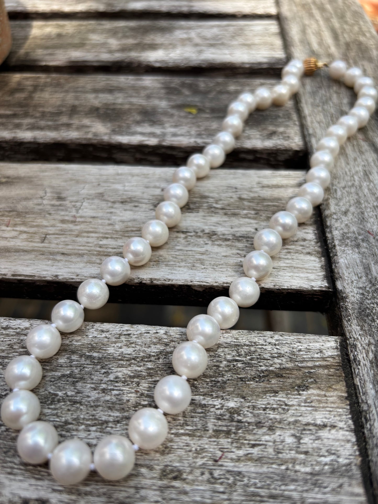 Moon pearl freshwater necklace