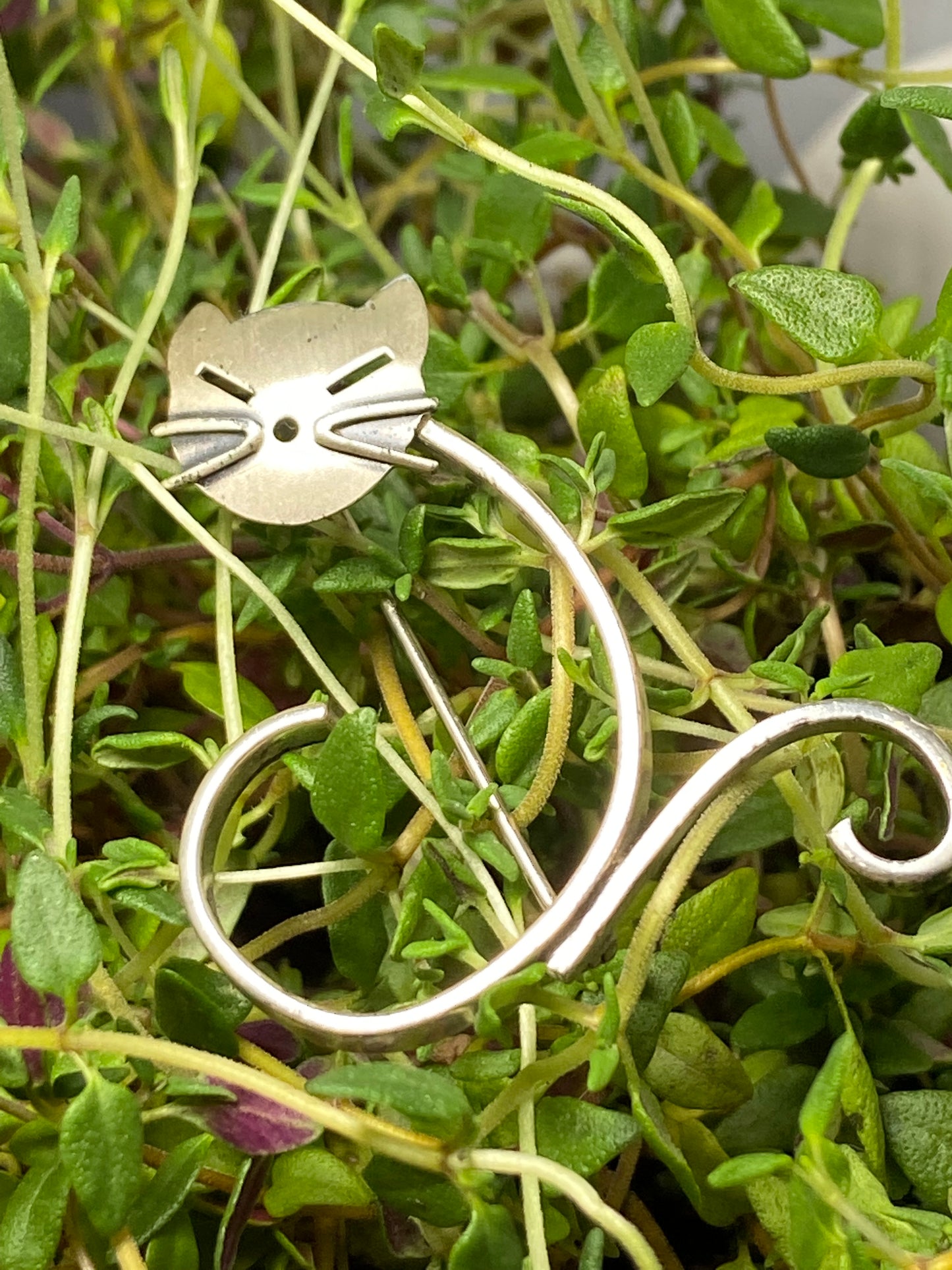 Beau Cat Brooch