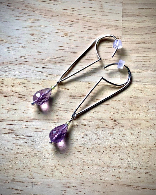 Aphrodite Amethyst Earrings