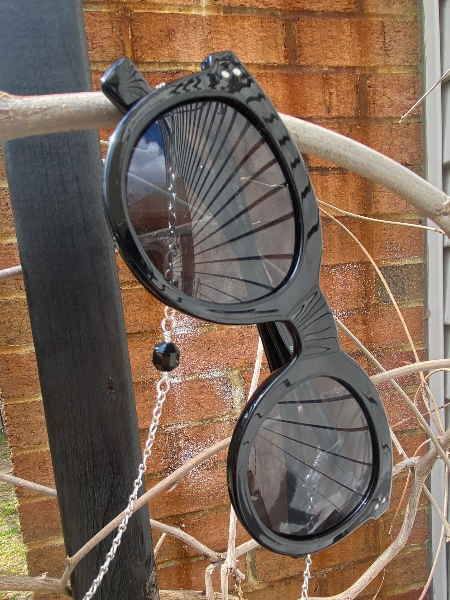 Black onyx eyeglass chain