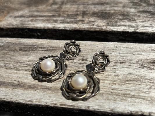 Pearl nest